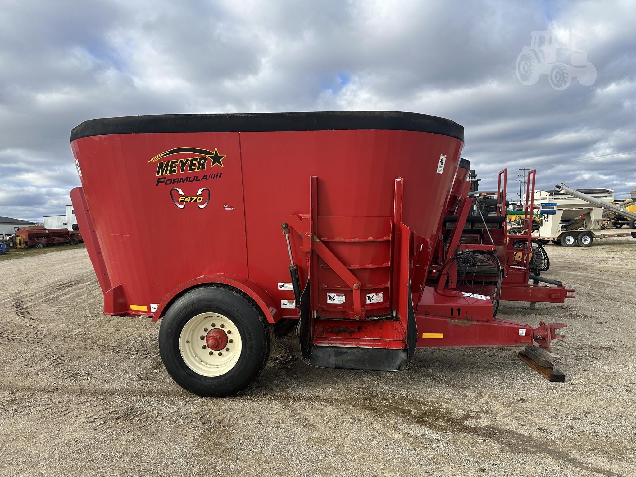 2021 Meyer F470 Equipment Image0