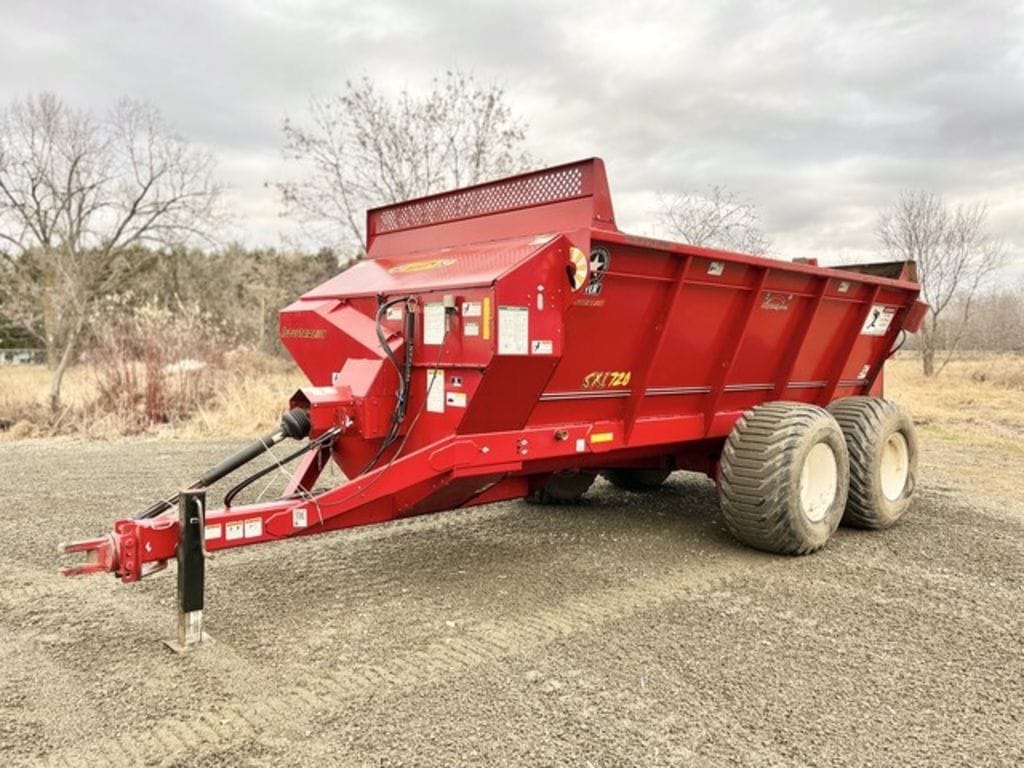 2021 Meyer SXI720 Equipment Image0