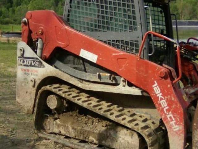 Image of Takeuchi TL10V2 equipment image 2
