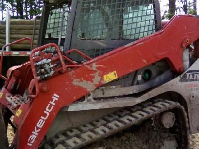 Image of Takeuchi TL10V2 equipment image 1