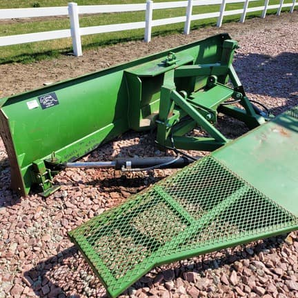 Image of Otter Dozer Blade equipment image 4