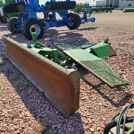 2021 Otter Dozer Blade Equipment Image0