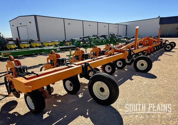 Image of SM Fab 988 equipment image 3