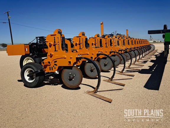 Image of SM Fab 988 equipment image 1