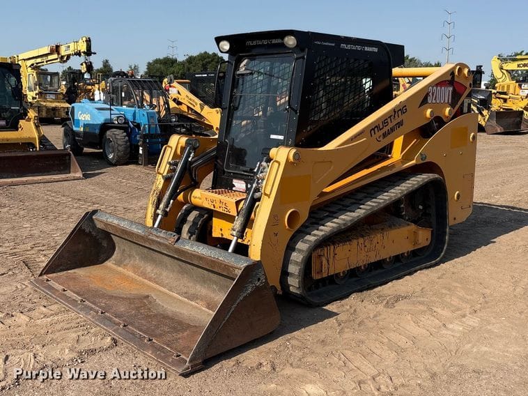 2021 Mustang 3200VT Equipment Image0