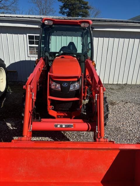 Image of Kubota MX5400 equipment image 2