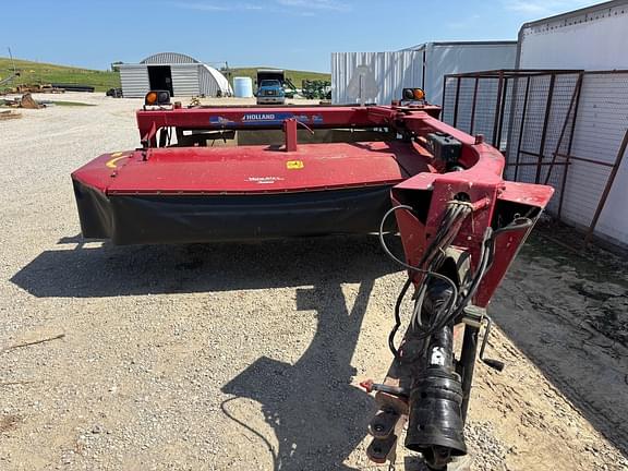 Image of New Holland 210 equipment image 1
