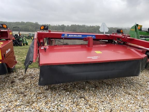 2021 New Holland 210 Equipment Image0