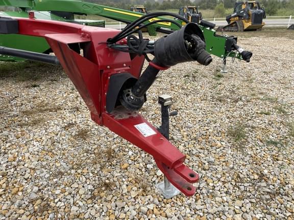 Image of New Holland 210 equipment image 2