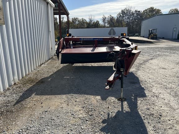 Image of New Holland 210 equipment image 2