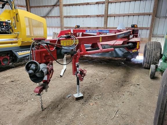 2021 New Holland 210 Equipment Image0