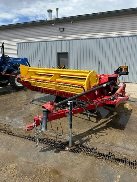 New Holland 488 Equipment Image0