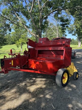Image of New Holland BC5070 Primary image