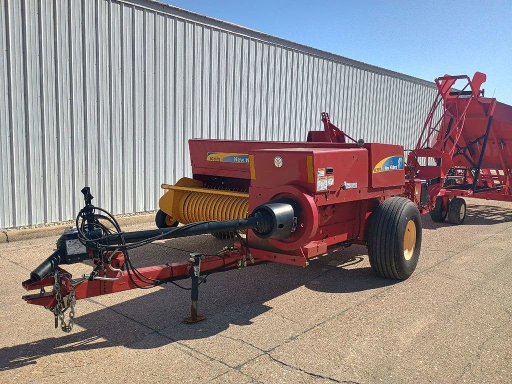 Image of New Holland BC5070 Primary image
