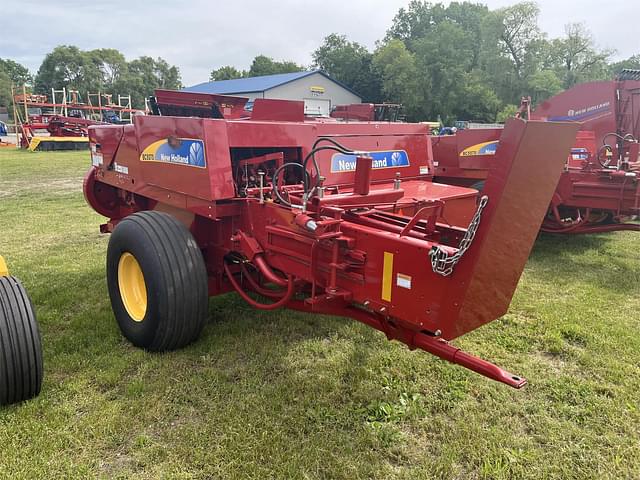 Image of New Holland BC5070 equipment image 4