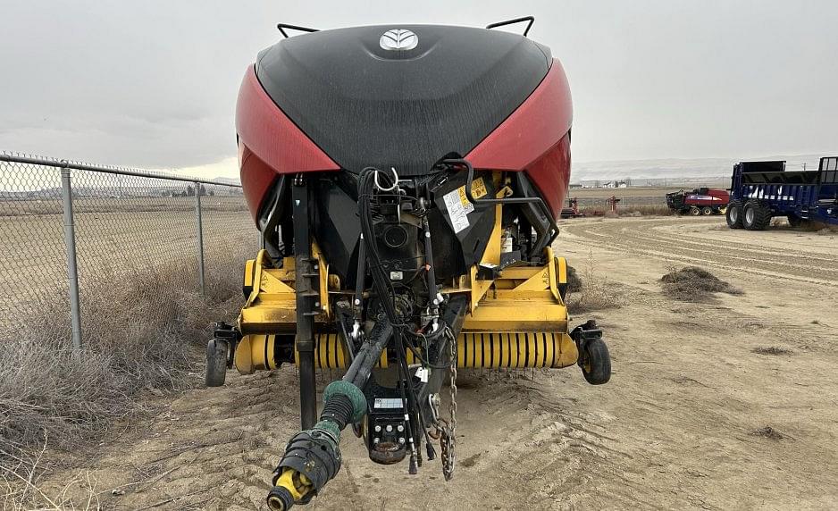 Image of New Holland Big Baler 340 High Density Primary image