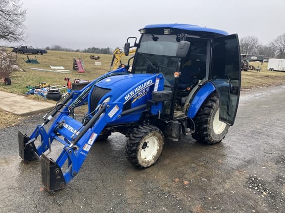 Image of New Holland Boomer 40 Image 0