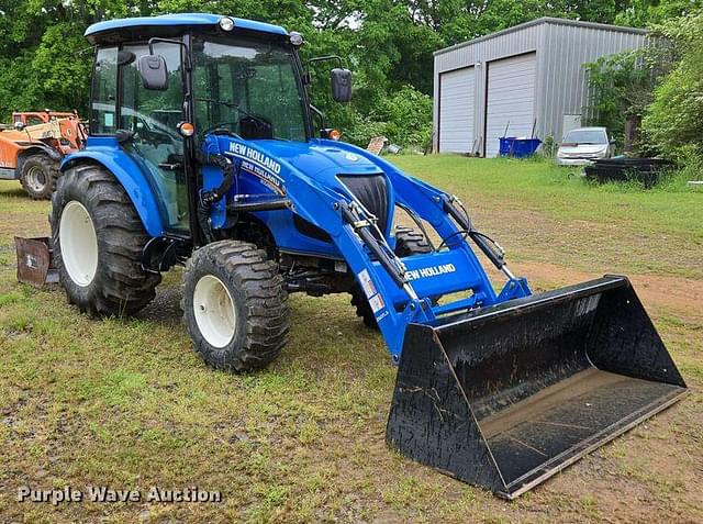 Image of New Holland Boomer 50 equipment image 2
