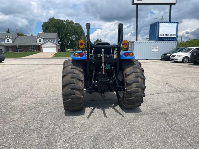 Image of New Holland Boomer 50 equipment image 3
