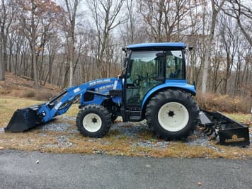 Main image New Holland Boomer 55