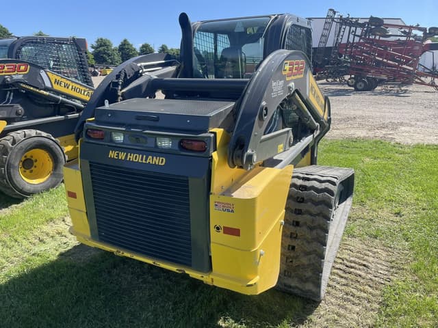 Image of New Holland C332 equipment image 4