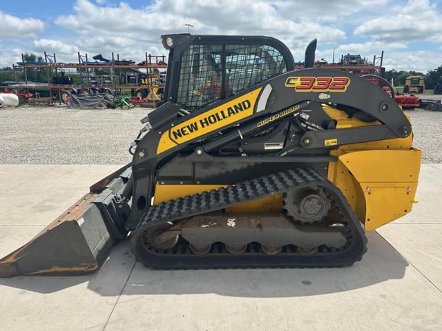 Image of New Holland C332 equipment image 1