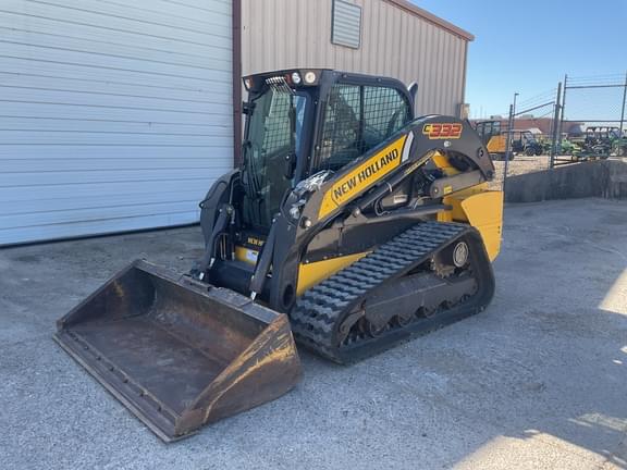 Image of New Holland C332 equipment image 1