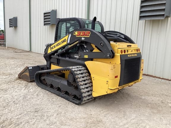 Image of New Holland C332 equipment image 2