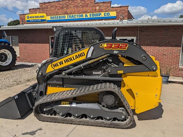 Image of New Holland C332 equipment image 2