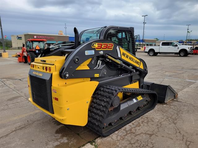 Image of New Holland C332 equipment image 2