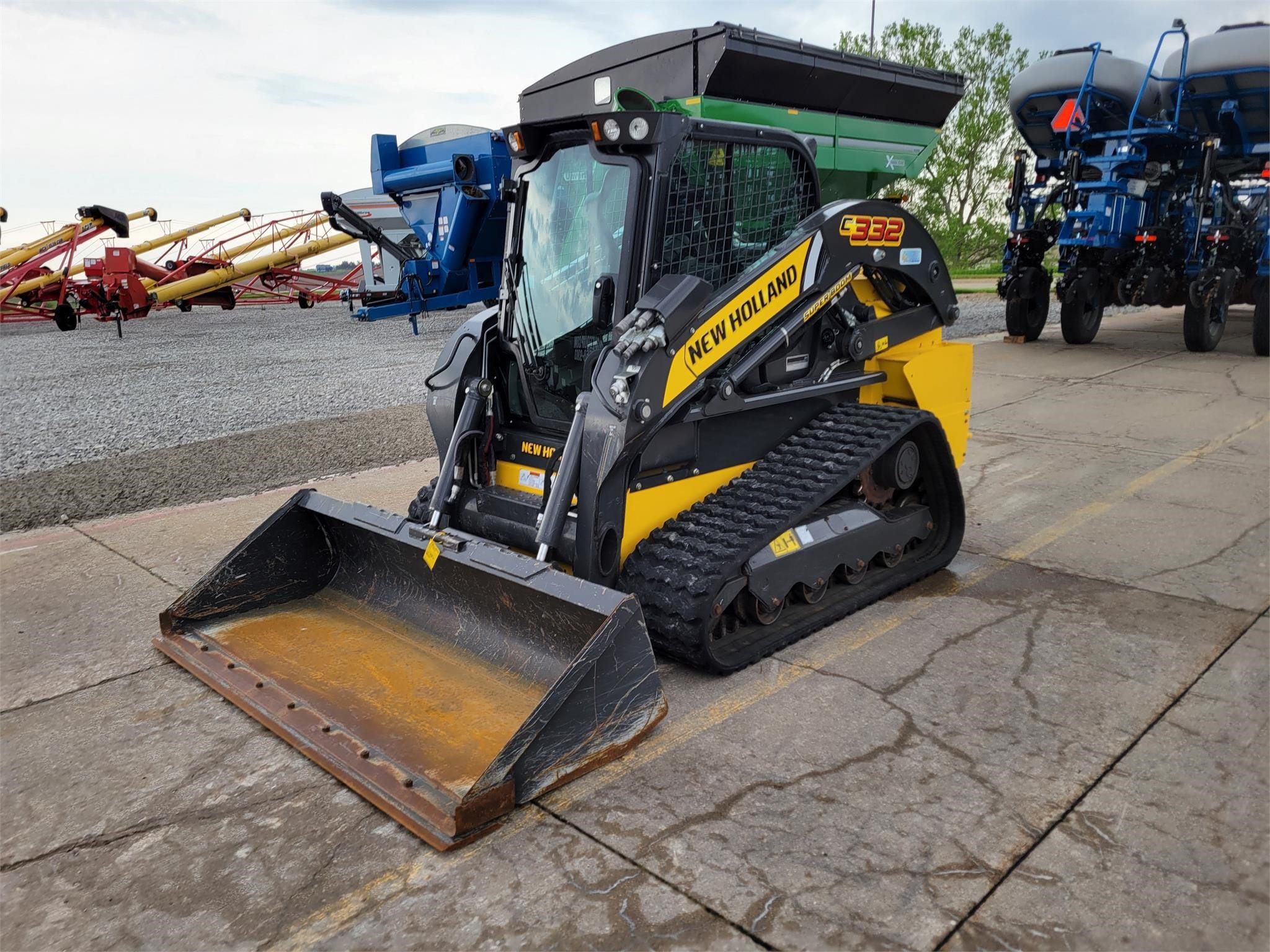 2021 New Holland C332 Equipment Image0