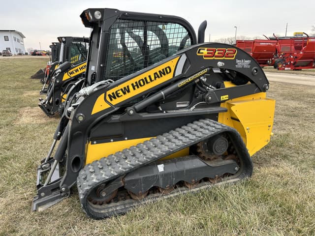 Image of New Holland C332 equipment image 3