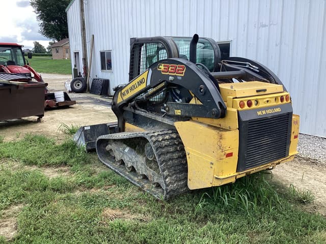Image of New Holland C332 equipment image 4
