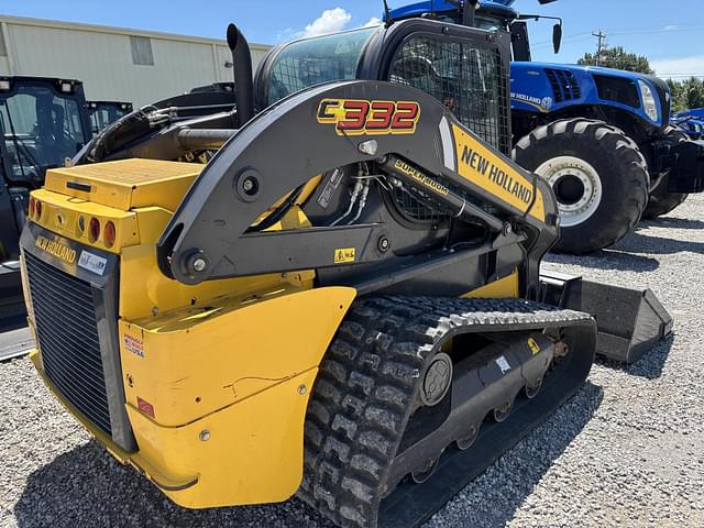 Image of New Holland C332 equipment image 4