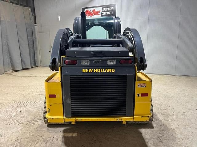 Image of New Holland C332 equipment image 3