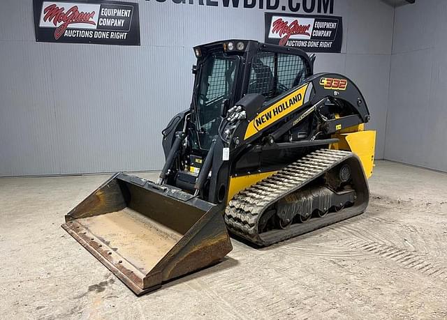 Image of New Holland C332 equipment image 1