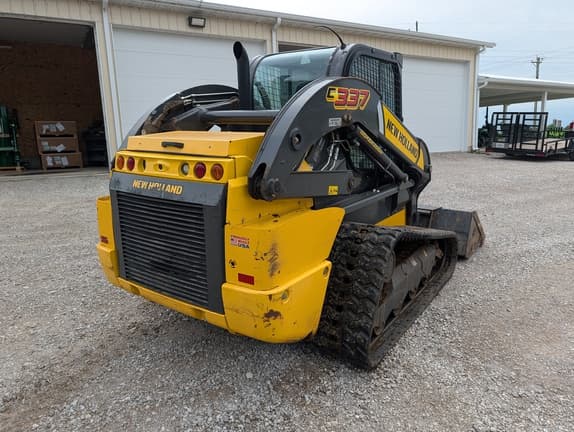 Image of New Holland C337 equipment image 3