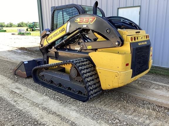 Image of New Holland C337 equipment image 2