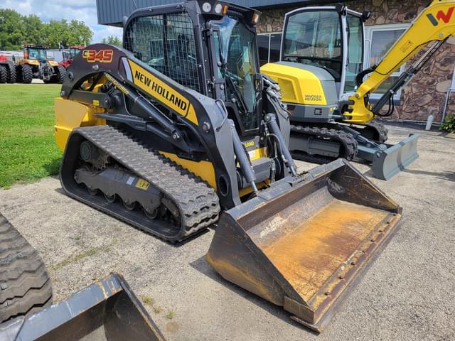 Image of New Holland C345 equipment image 2