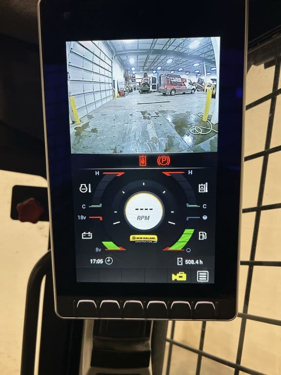 Image of New Holland L320 equipment image 4