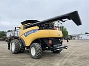 Thumbnail image New Holland CR7.80 7