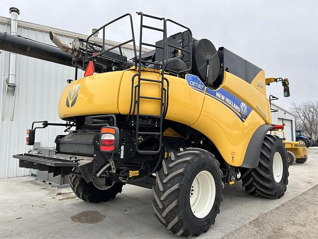 Image of New Holland CR7.80 equipment image 3