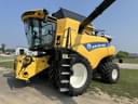 2021 New Holland CR7.90 Image