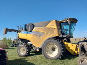 2021 New Holland CR8.90 Image