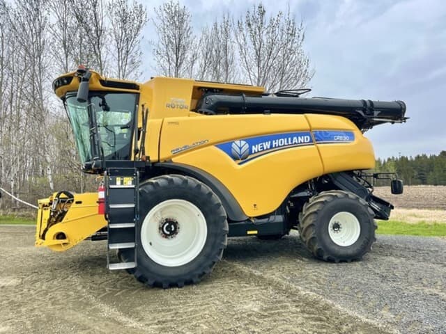 Image of New Holland CR8.90 equipment image 4