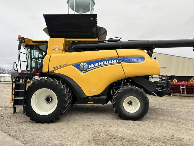 Image of New Holland CR8.90 equipment image 1