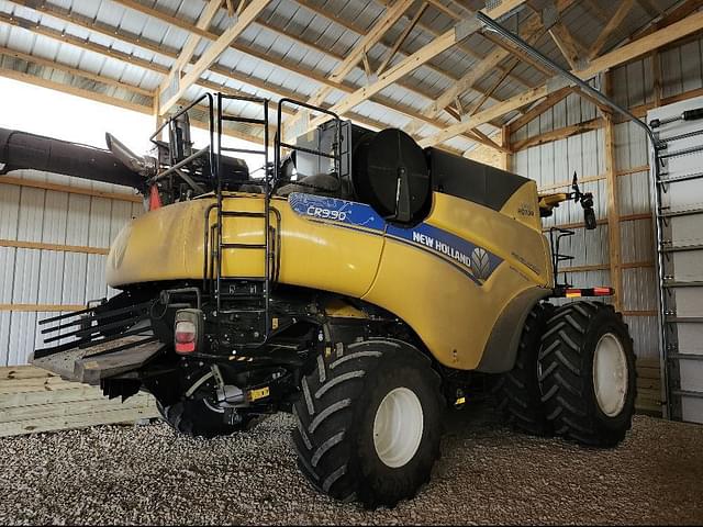 Image of New Holland CR9.90 equipment image 1