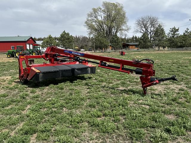 Image of New Holland 313 equipment image 1