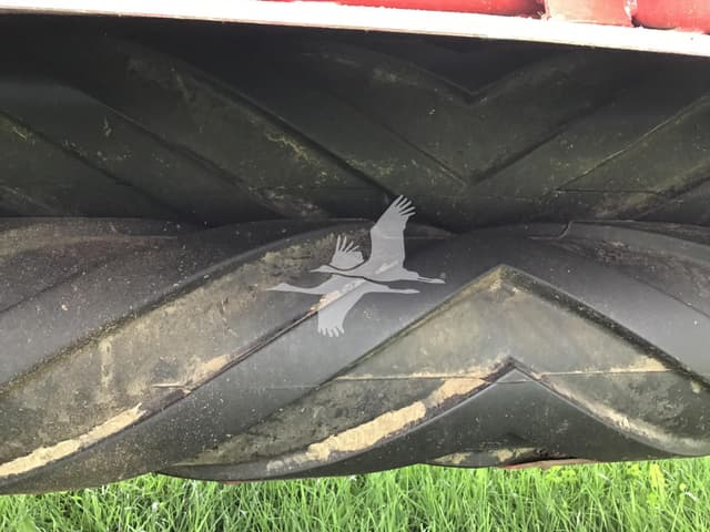 Image of New Holland 210 equipment image 3