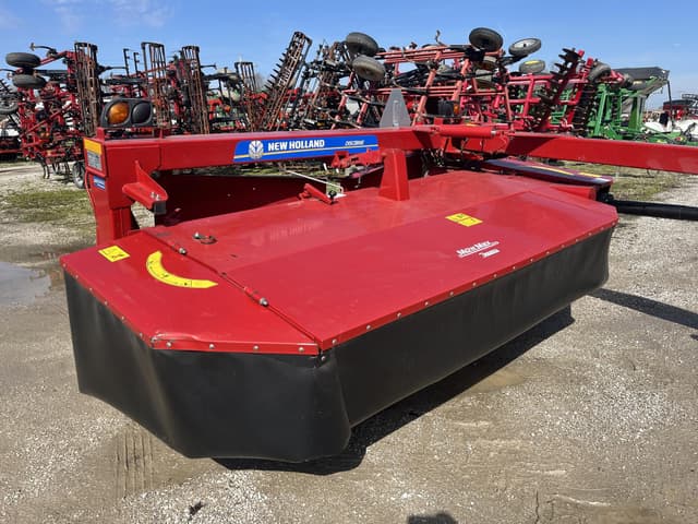 Image of New Holland 210 equipment image 1